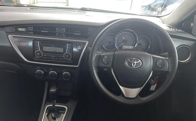 2013 Toyota COROLLA - Thumbnail
