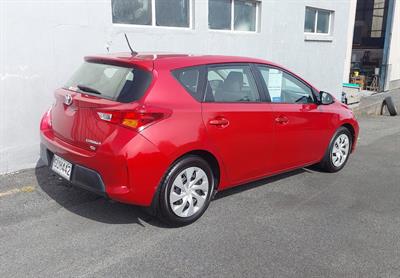 2013 Toyota COROLLA - Thumbnail