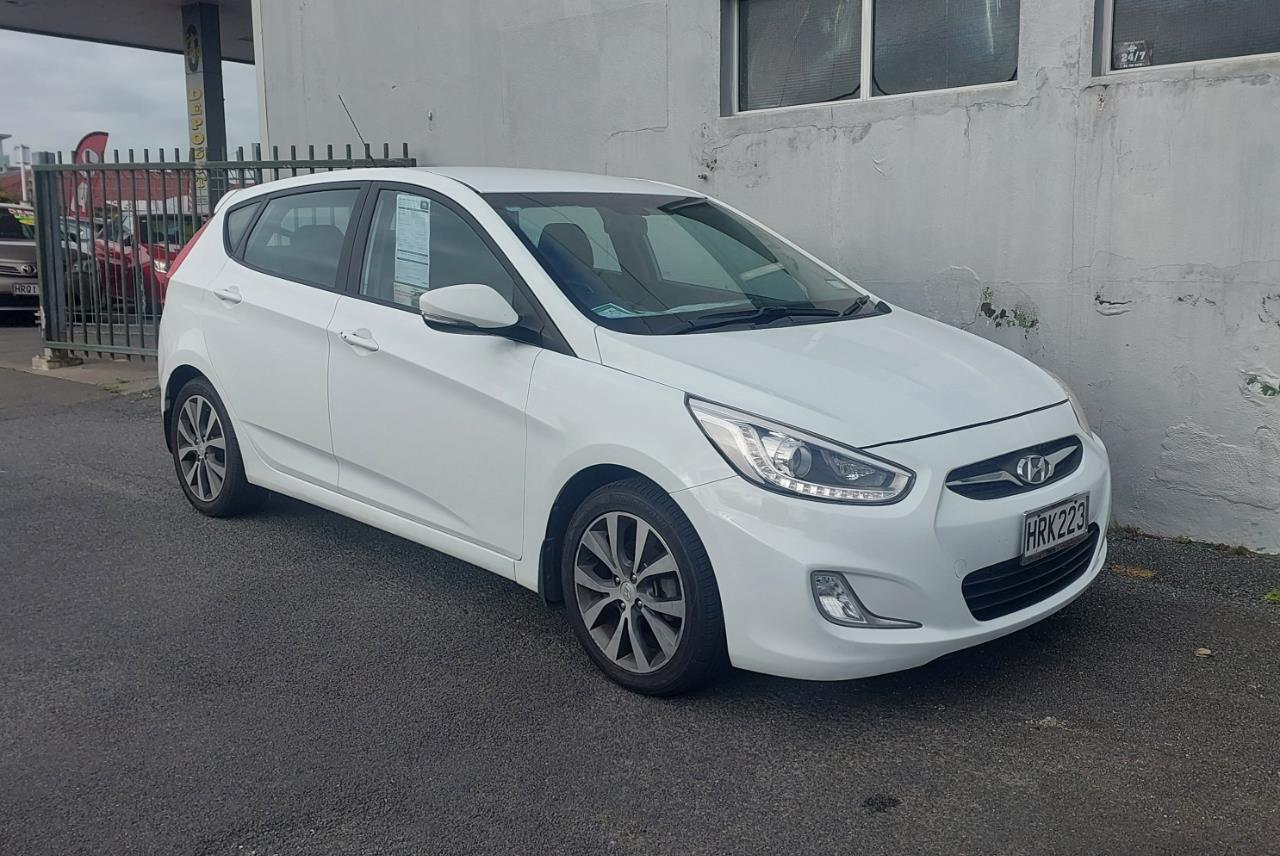 2014 HYUNDAI ACCENT