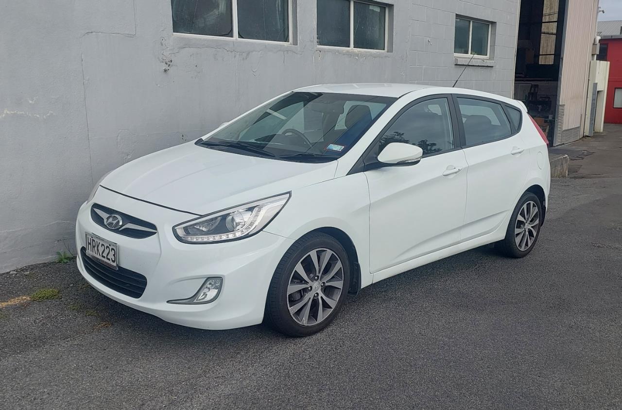 2014 HYUNDAI ACCENT