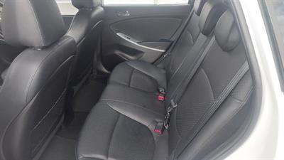 2014 HYUNDAI ACCENT - Thumbnail