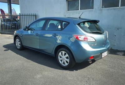 2010 Mazda 3 - Thumbnail