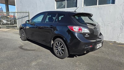 2010 Mazda Axela - Thumbnail