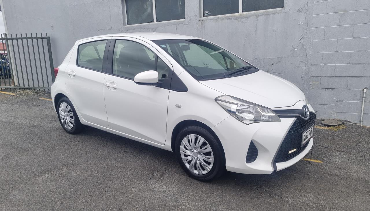 2016 Toyota YARIS