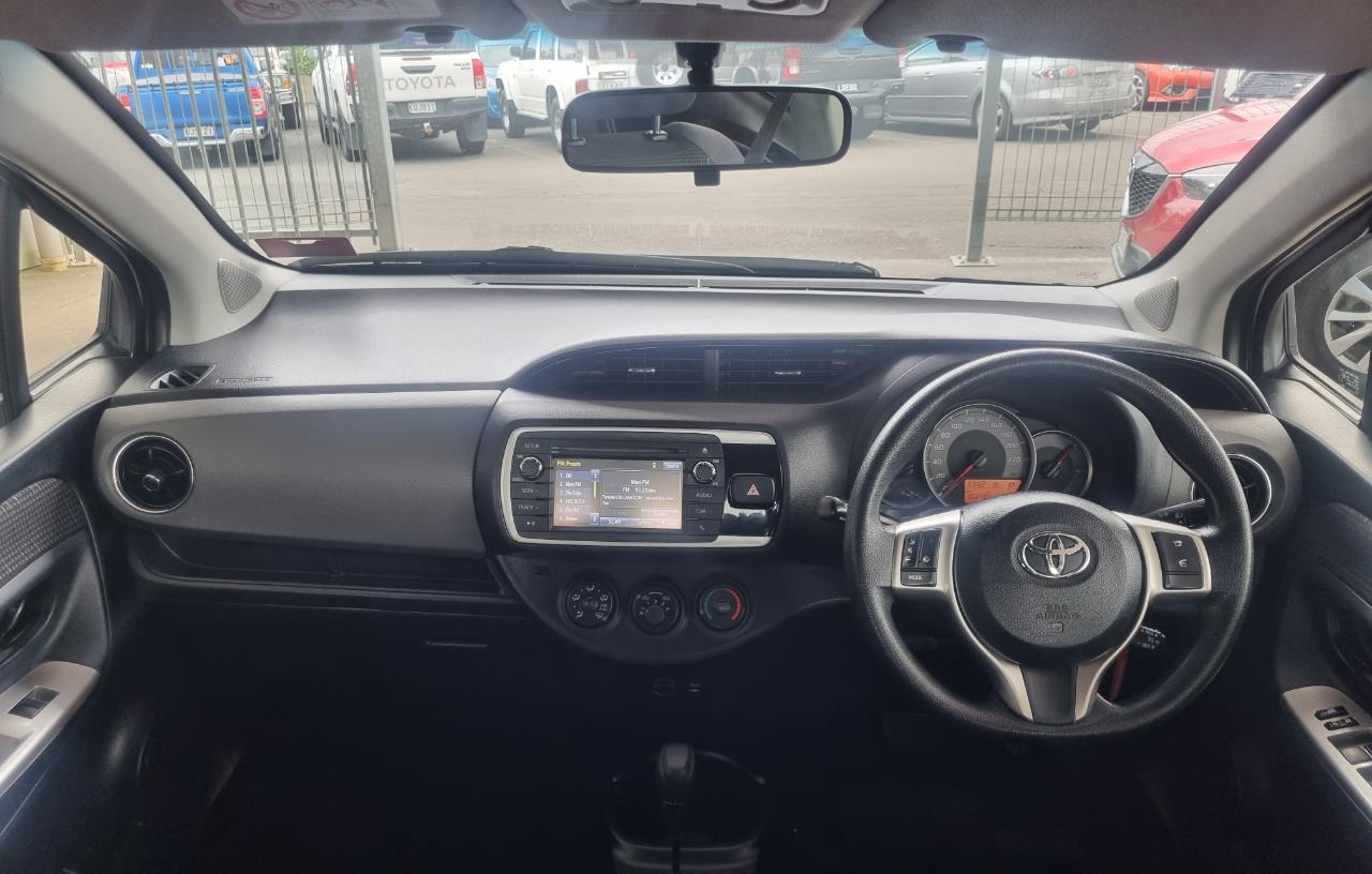 2016 Toyota YARIS