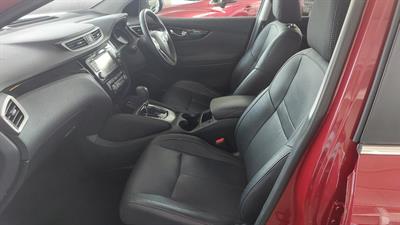 2017 Nissan QASHQAI - Thumbnail