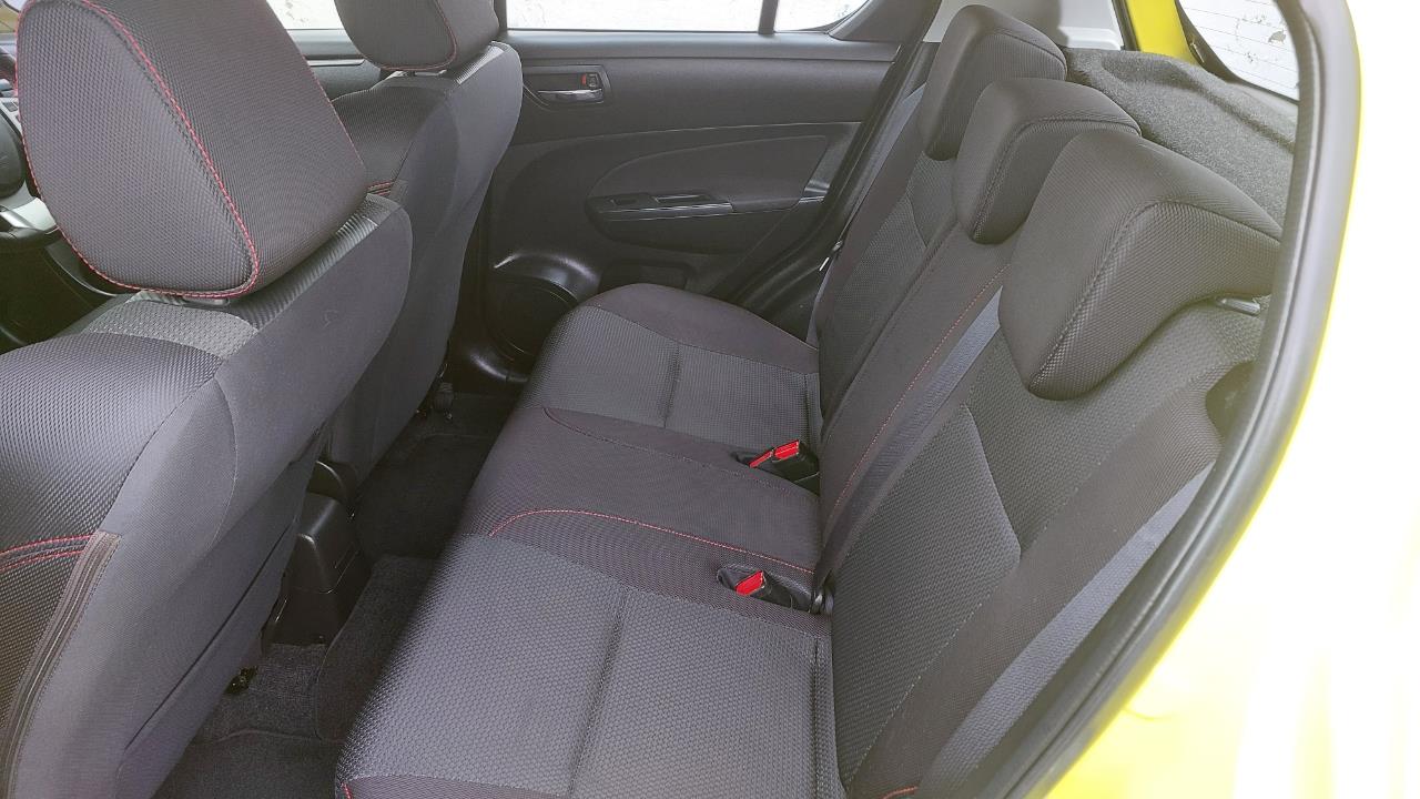 2013 Suzuki SWIFT