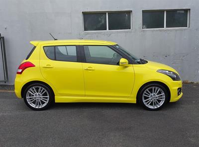2013 Suzuki SWIFT - Thumbnail