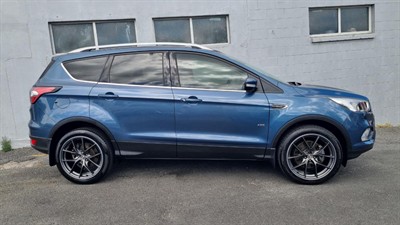 2020 Ford Escape - Thumbnail