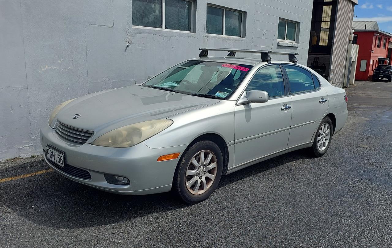 2004 Lexus ES300
