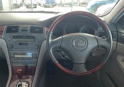 2004 Lexus ES300 - Thumbnail