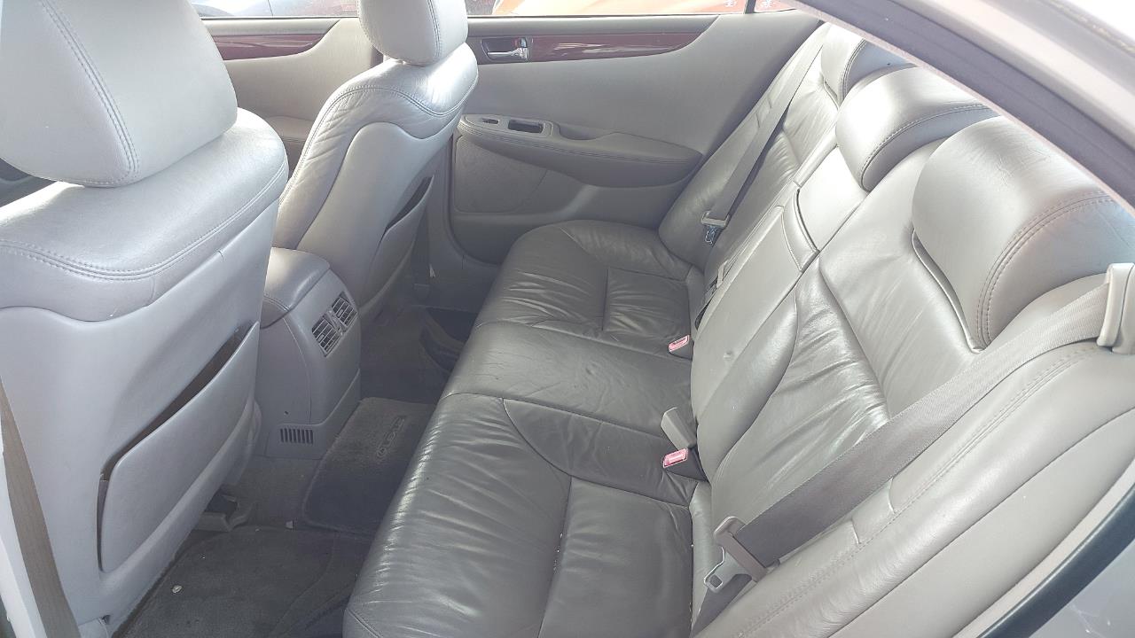 2004 Lexus ES300