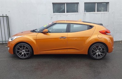 2012 HYUNDAI VELOSTER - Thumbnail