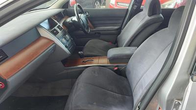 2005 Nissan MAXIMA - Thumbnail
