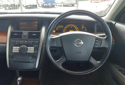 2005 Nissan MAXIMA - Thumbnail