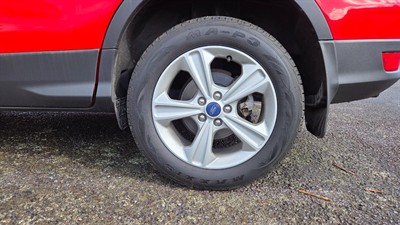 2015 Ford KUGA - Thumbnail