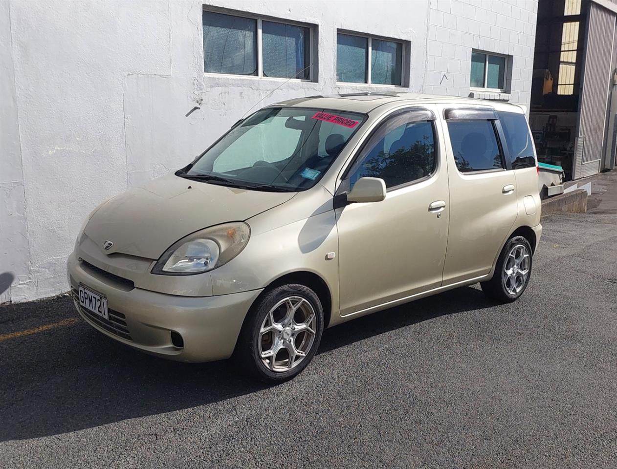 2000 Toyota Funcargo