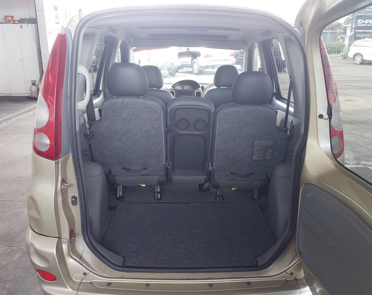 2000 Toyota Funcargo