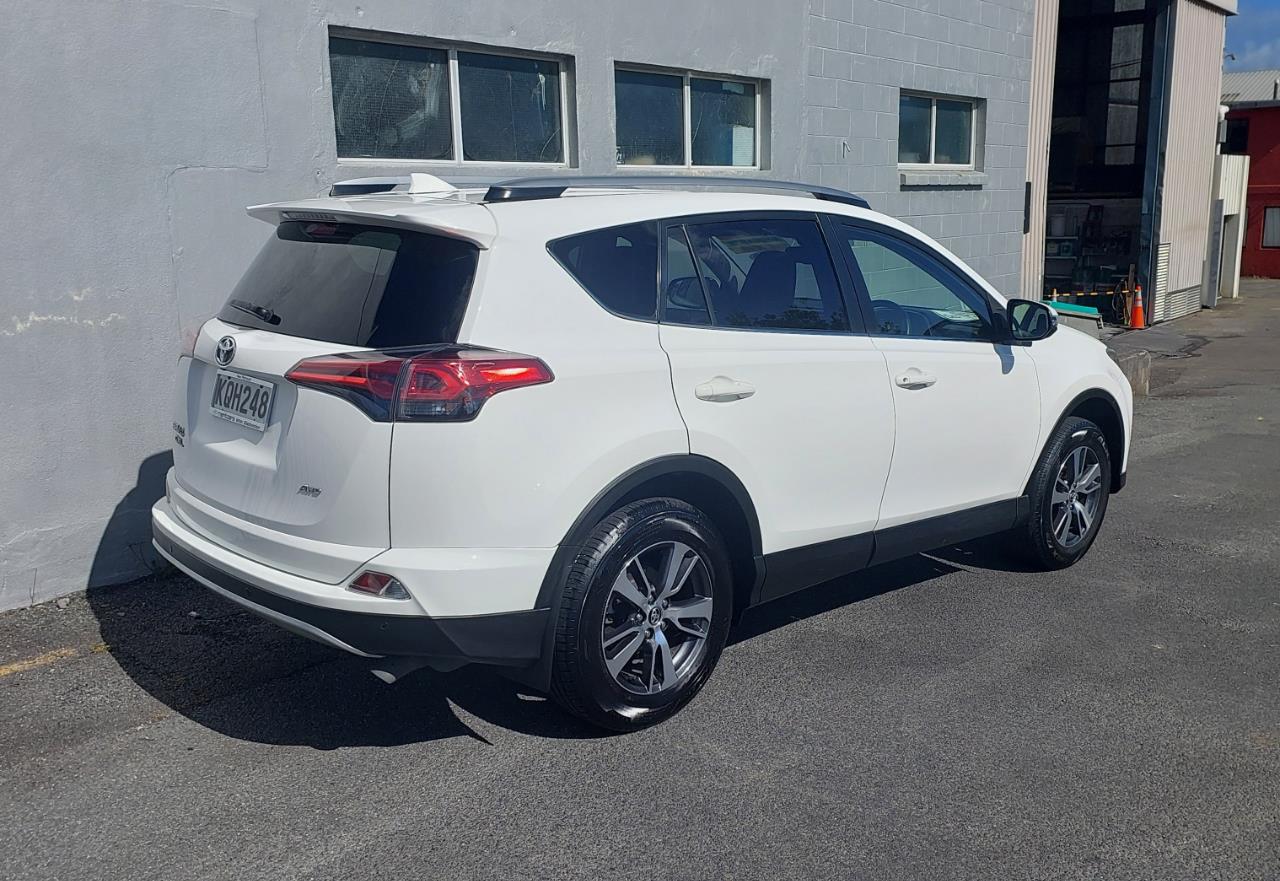 2017 Toyota RAV4