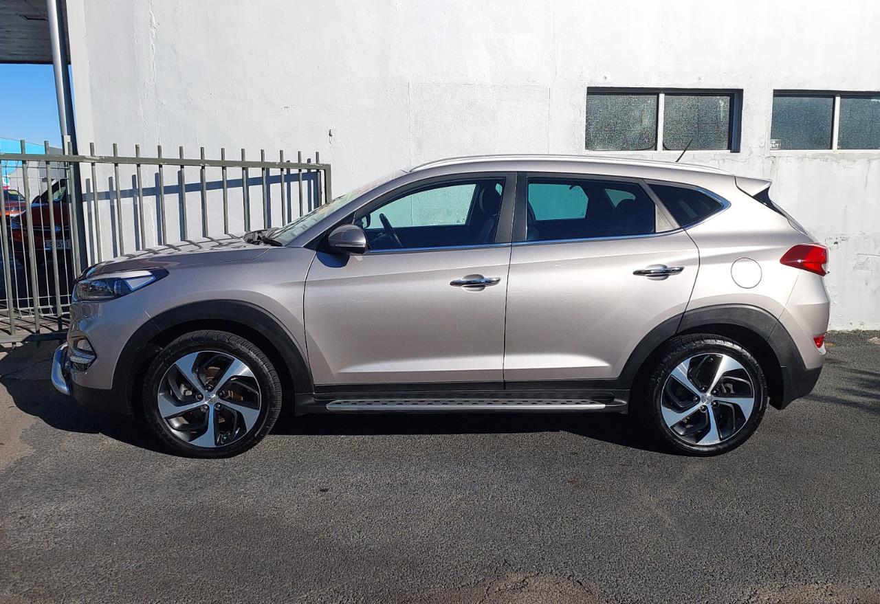 2016 HYUNDAI TUCSON