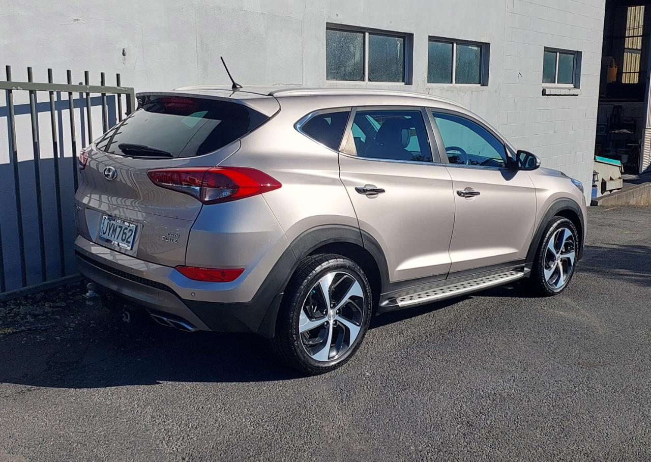 2016 HYUNDAI TUCSON
