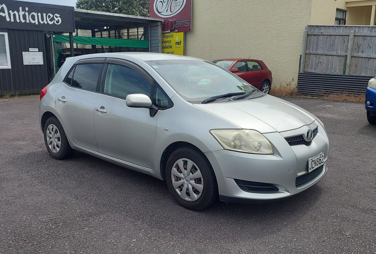 2006 Toyota Auris