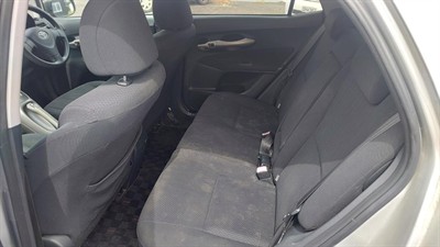 2006 Toyota Auris - Thumbnail