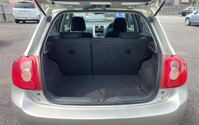 2006 Toyota Auris - Thumbnail
