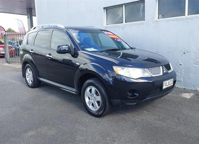 2009 Mitsubishi Outlander - Thumbnail