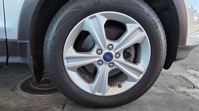 2016 Ford KUGA - Thumbnail
