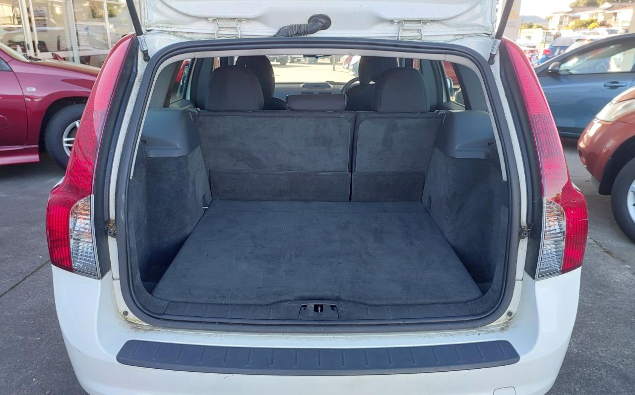 2009 Volvo V50