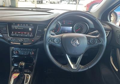 2018 Holden ASTRA - Thumbnail