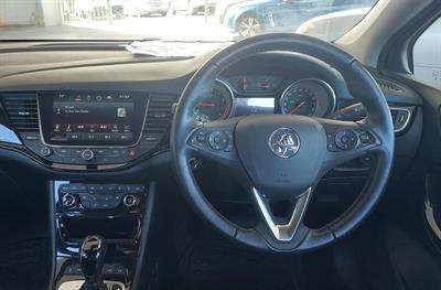 2018 Holden ASTRA - Thumbnail