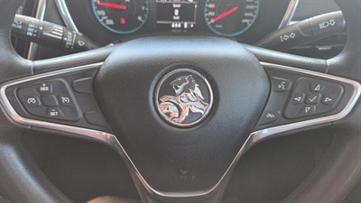 2019 Holden Equinox - Thumbnail